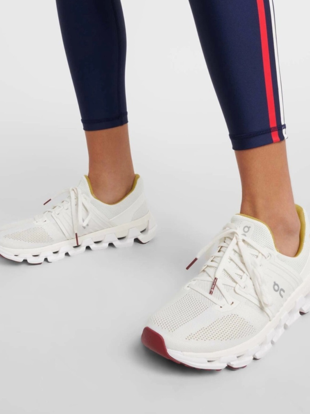 ON RUNNING women 
CLOUDSWIFT SUMA SHOES -
UNDYED-WHITE/IVORY
$169  size 11